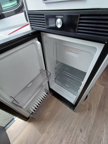 Hymer Camper Vans / Hymercar Free 602 - Photo 15