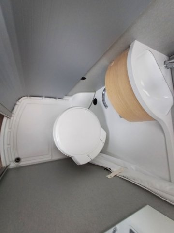 Hymer Camper Vans / Hymercar Free 602 - Photo 20