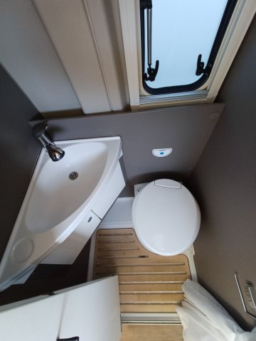 LMC Innovan 540 - Photo 15