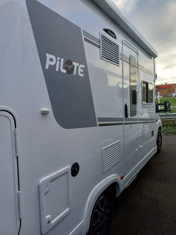 Pilote P 690 D Evidence - Photo 3