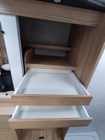 Pilote P 690 D Evidence - Photo 24