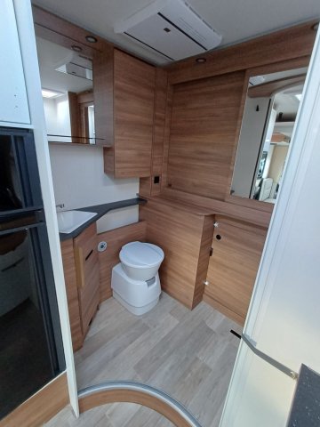 Pilote P 696 D Evidence Plus + - Photo 14