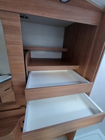 Pilote P 696 D Evidence Plus + - Photo 16