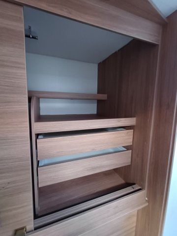 Pilote P 696 D Evidence Plus + - Photo 21