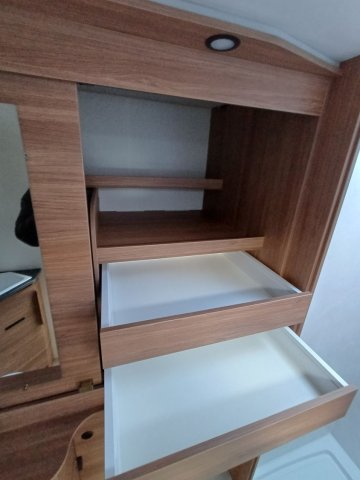 Pilote P 696 D Evidence Plus + - Photo 22