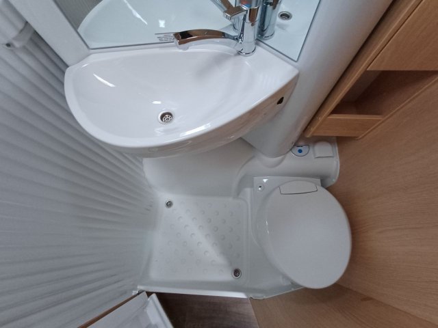 Sunlight A 60 - Photo 16