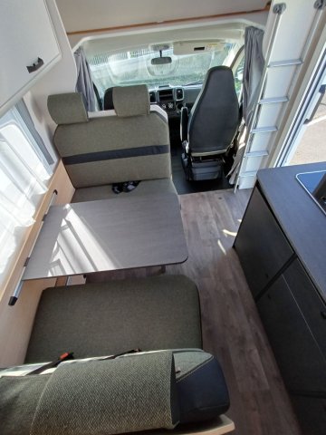 Sunlight A 70 - Photo 9