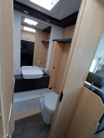 Sunlight A 70 - Photo 19