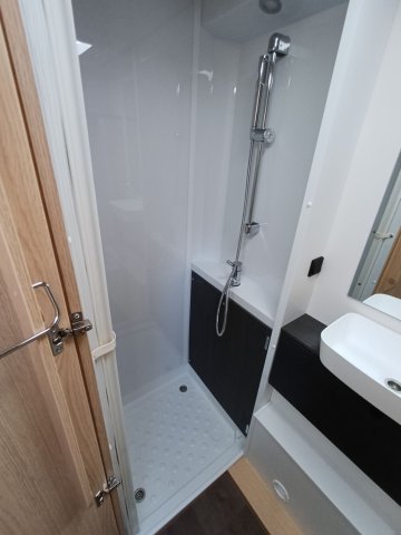 Sunlight A 70 - Photo 21