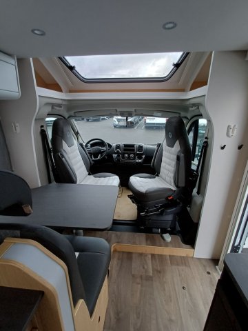 Sunlight T 58 ADVENTURE - Photo 5