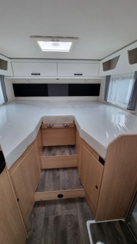 Sunlight T 68 Access Plus C + - Photo 19