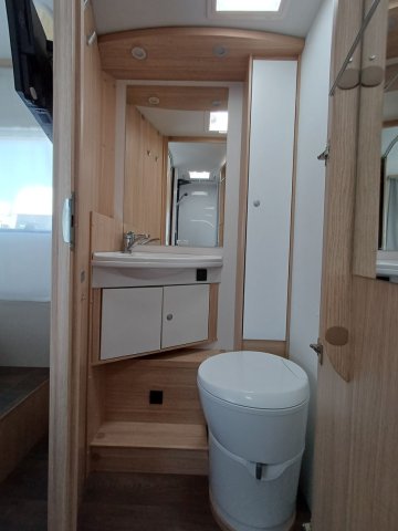 Sunlight T 69 LC - Photo 20