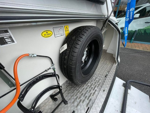 Knaus Sudwind 540 UE 60 years edition - Photo 4