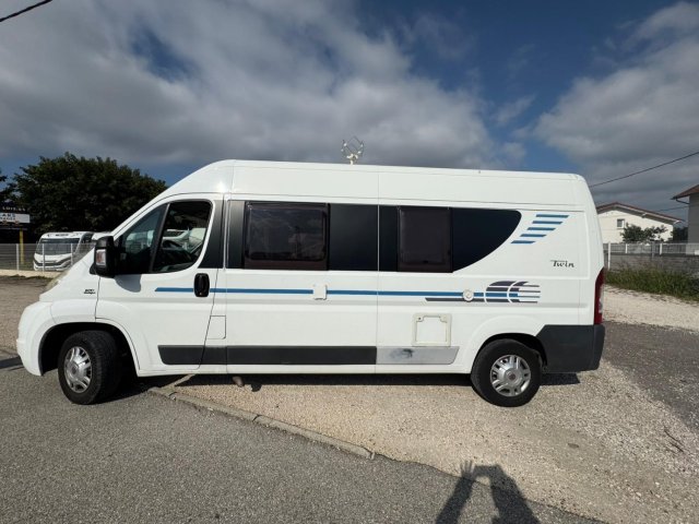Adria Twin 540 2.3L 120CH - Photo 8