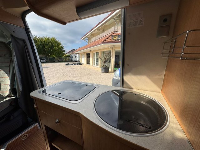 Adria Twin 540 2.3L 120CH - Photo 11