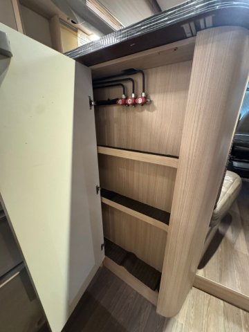 Burstner Ixeo IT 680 G 2.3L 130CH - Photo 16