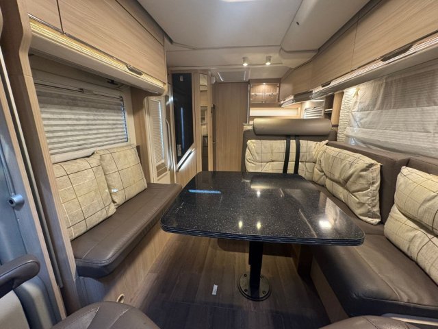 Burstner Ixeo IT 680 G 2.3L 130CH - Photo 12