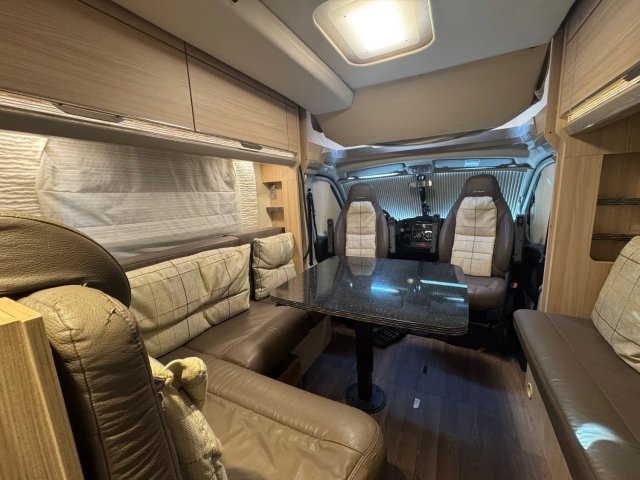 Burstner Ixeo IT 680 G 2.3L 130CH - Photo 14