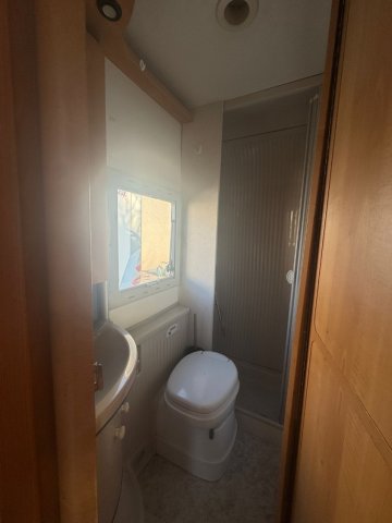 Burstner T604 2.8L 122CH - Photo 14