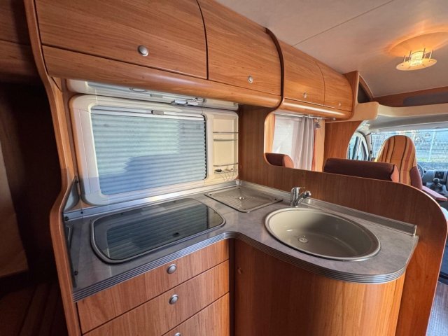 Burstner T640 2.3L 130CH - Photo 15