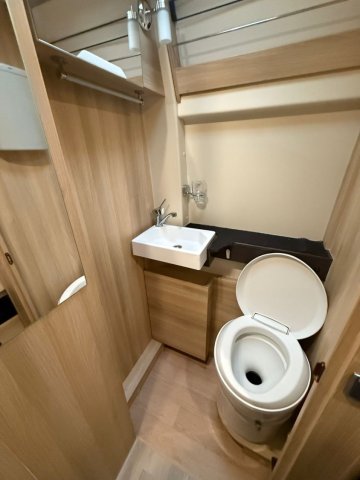 Campereve Magellan 643 Limited 2.3L 140CH - Photo 13