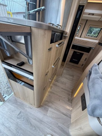 Campereve Magellan 643 Limited 2.3L 140CH - Photo 15