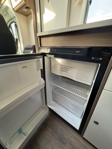 Carado V132 2.3L 140CH - Photo 11