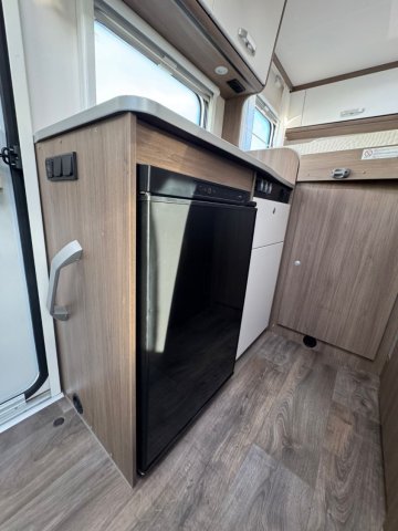 Carado V132 2.3L 140CH - Photo 14