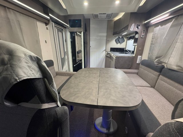 Challenger 260 Graphite Edition 2.3L 170CH - Photo 10