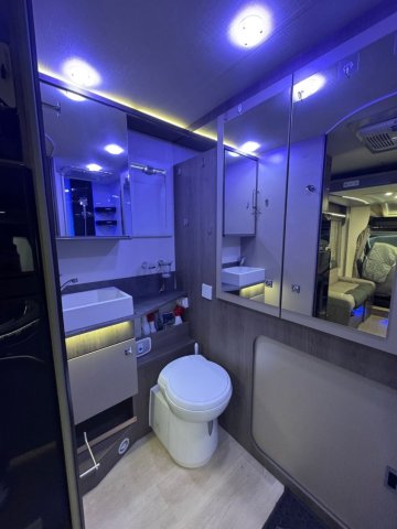 Challenger 260 Graphite Edition 2.3L 170CH - Photo 23