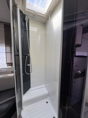 Challenger 396 Ford 2.L 170 Ch - Photo 13