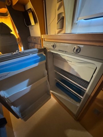 Challenger Genesis 43 2.4TDCI 115CH - Photo 20