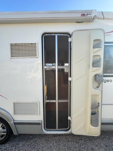 Challenger Mageo 107 2.2L 130CH - Photo 21