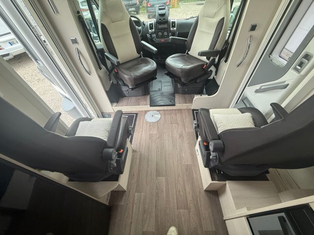 Chausson Travel Line 711 - Photo 23
