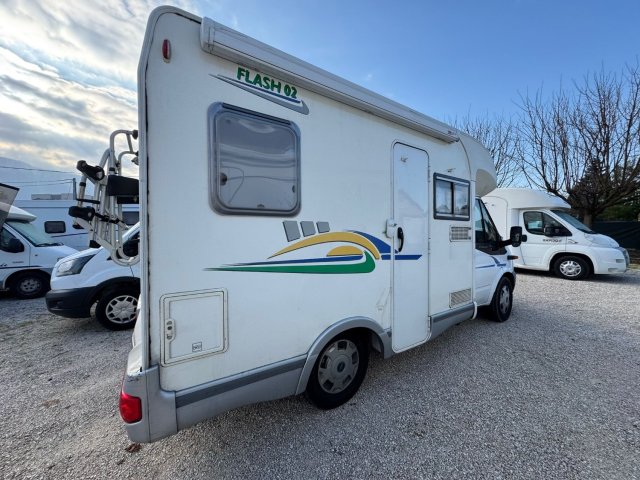 Chausson Flash 02 2.2L 140CH - Photo 2