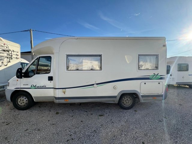 Chausson Odyssee 71 2.5L DTI 110CH - Photo 2