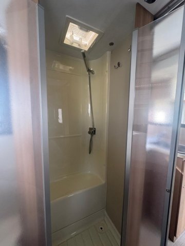 CI Magis Plus 65 XT 2.3L 140CH - Photo 12