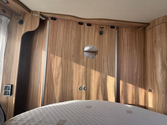 Hymer T 598 Gl 2.3L 130CH - Photo 13