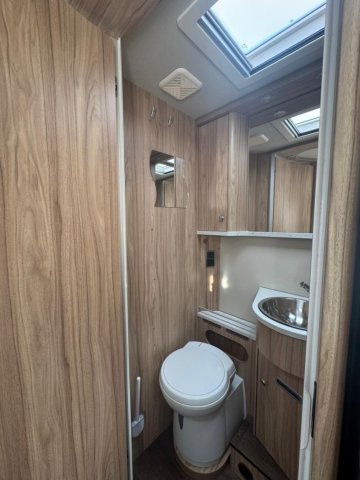 Hymer T 598 Gl 2.3L 130CH - Photo 15