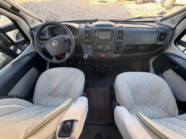 Hymer T 598 Gl 2.3L 130CH - Photo 19