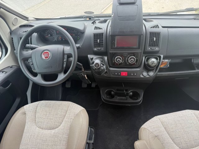 LMC T608 2.3L 130CH - Photo 25