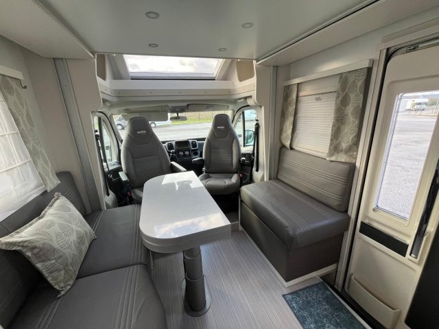 Notin Vera FIAT 2.2 140 Ch - Photo 12