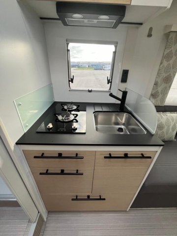 Notin Vera FIAT 2.2 140 Ch - Photo 16