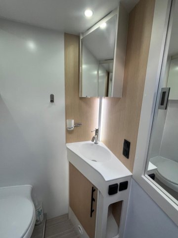 Notin Vera FIAT 2.2 140 Ch - Photo 25