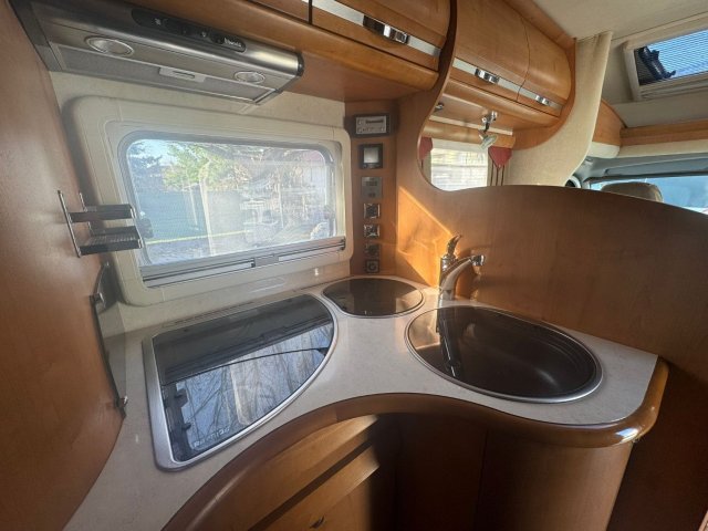 Rapido 7090 DF 2.2L 130CH - Photo 14