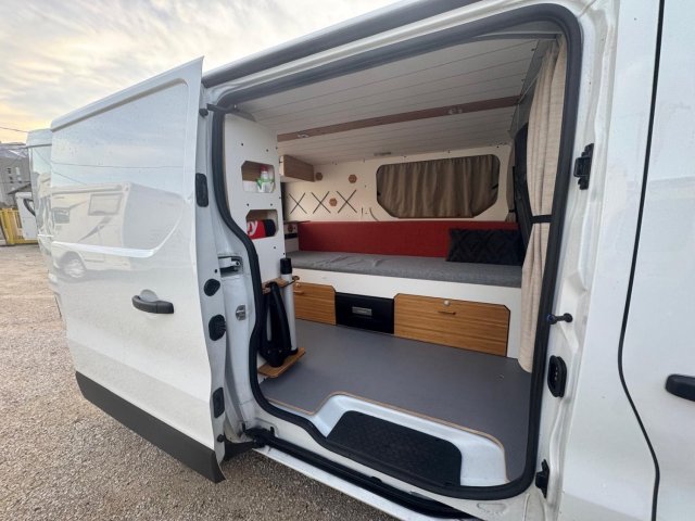 Renault Trafic 2.3L 130CH - Photo 15