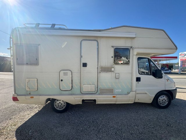 Achat Riviera 362 2.8L IDTD 125CH Occasion