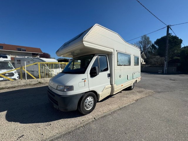 Riviera 362 2.8L IDTD 125CH - Photo 4