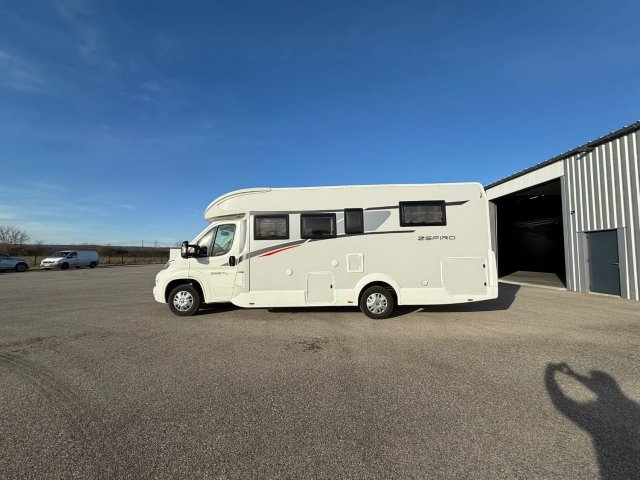Roller Team Zefiro 266 TL Fiat 2.2L 140 Ch - Photo 6