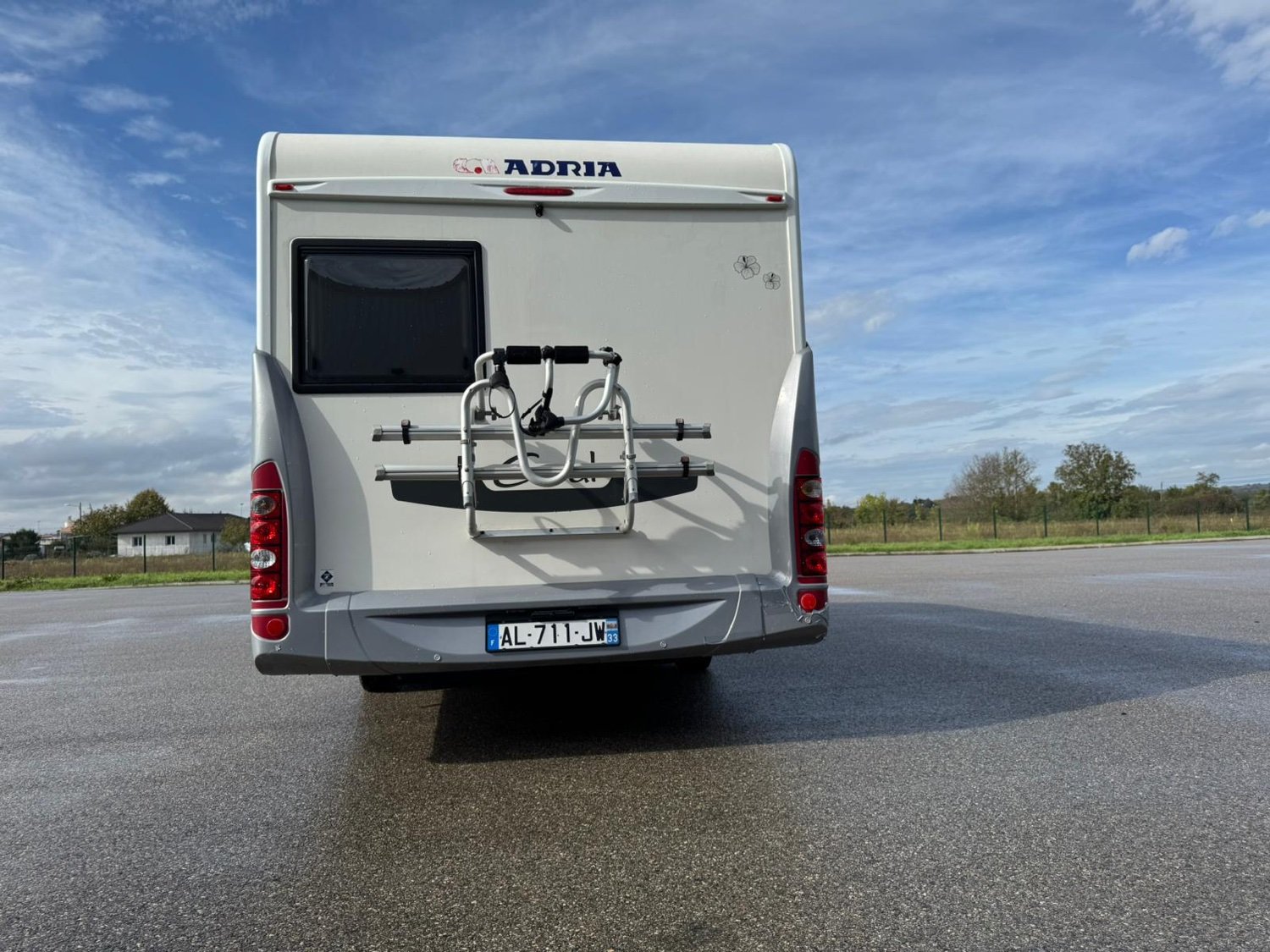 Adria Coral S 680 ST 2.3L 130CH 